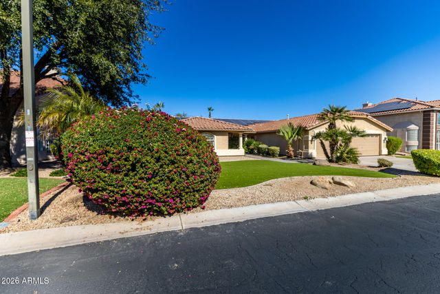 13616 W READE Avenue, Litchfield Park, AZ 85340