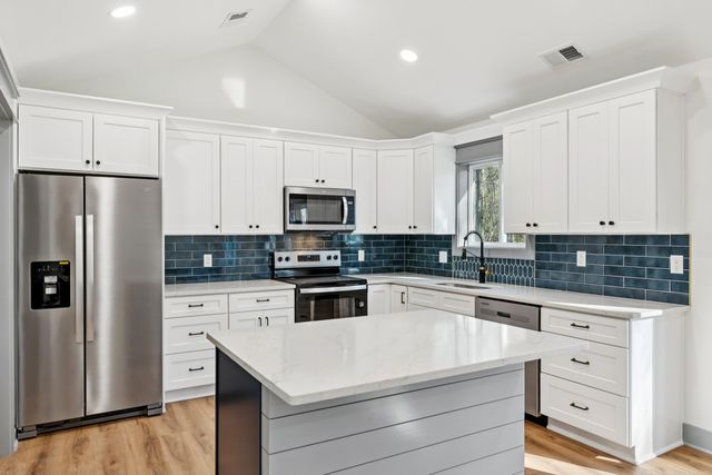 1011 Golf Course Parkway, Moncks Corner, SC 29461