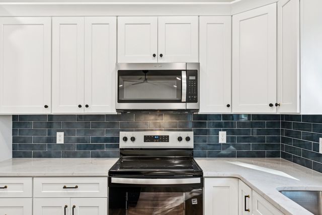 1011 Golf Course Parkway, Moncks Corner, SC 29461