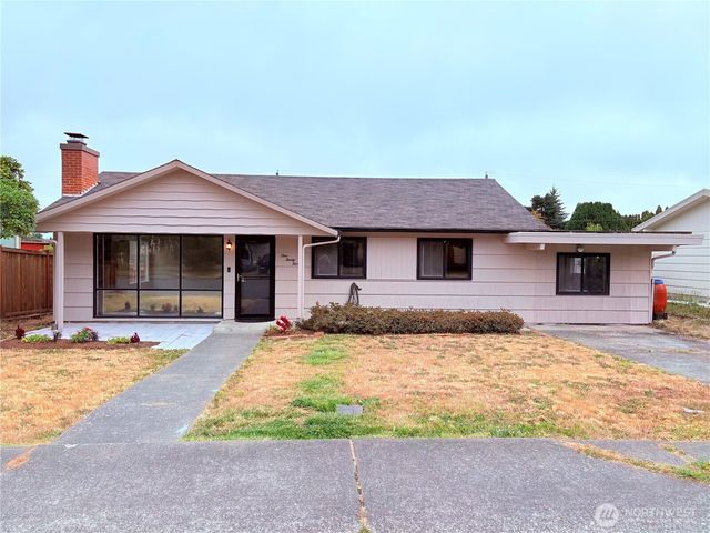135 W Forest, Port Angeles, WA 98362