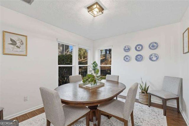 10445 Summer Creek Drive, Alpharetta, GA 30022