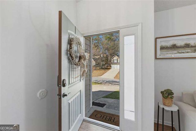 10445 Summer Creek Drive, Alpharetta, GA 30022