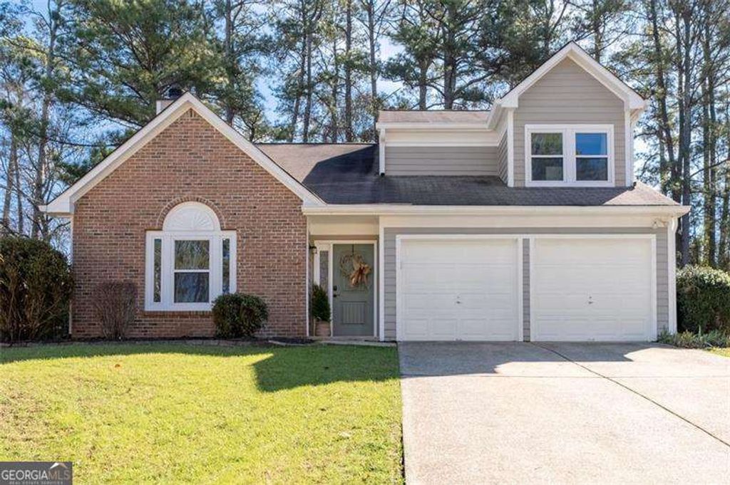 10445 Summer Creek Drive, Alpharetta, GA 30022