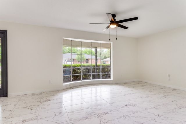 6413 Winn Street, Fort Worth, TX 76133