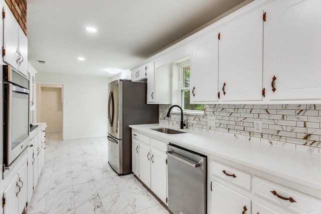 6413 Winn Street, Fort Worth, TX 76133