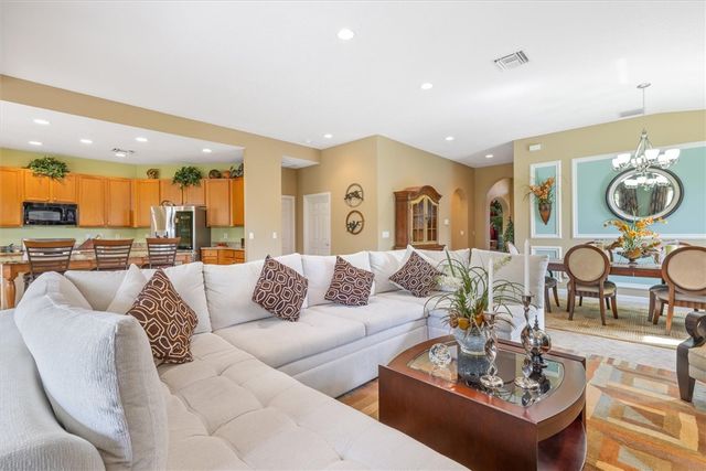 7665 Mesetta Way, Vero Beach, FL 32967