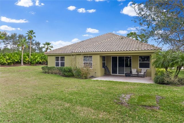 7665 Mesetta Way, Vero Beach, FL 32967