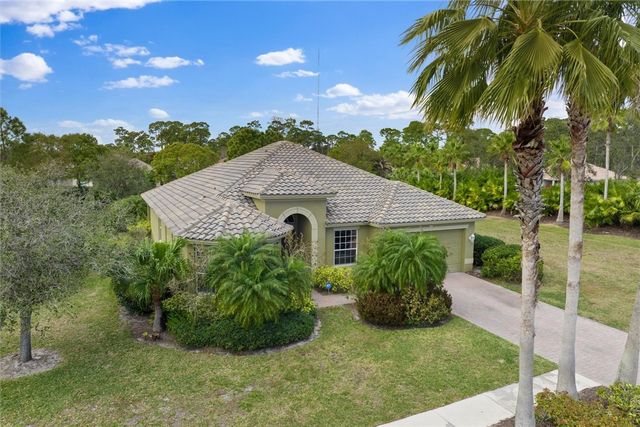 7665 Mesetta Way, Vero Beach, FL 32967