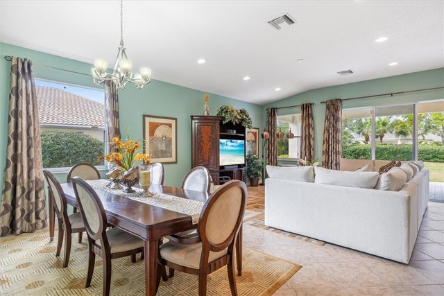 7665 Mesetta Way, Vero Beach, FL 32967