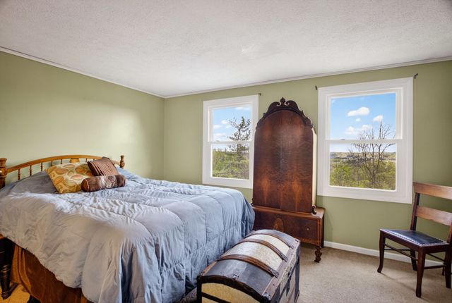 400 Redrome Circle E, Bridgeville, PA 15017