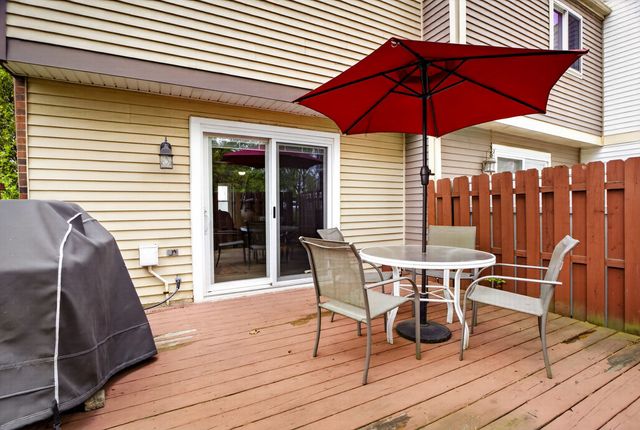 400 Redrome Circle E, Bridgeville, PA 15017