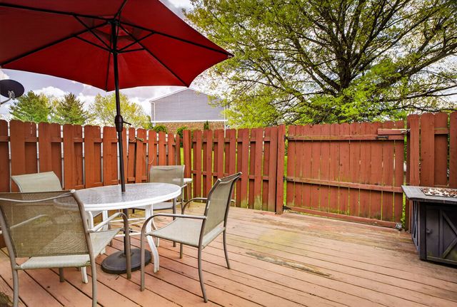 400 Redrome Circle E, Bridgeville, PA 15017