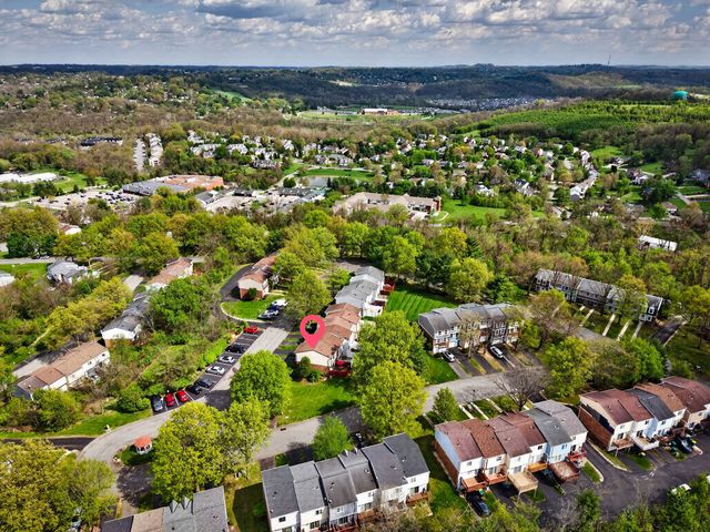 400 Redrome Circle E, Bridgeville, PA 15017