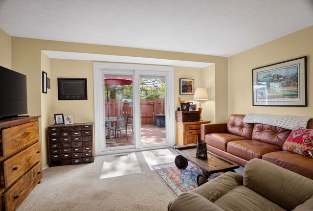400 Redrome Circle E, Bridgeville, PA 15017