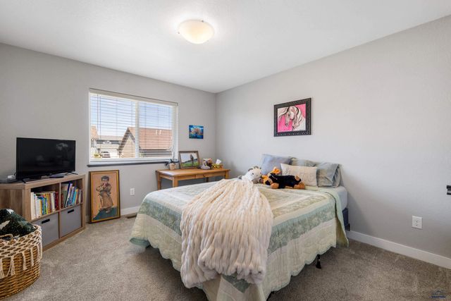4355 VINECLIFF DR, Rapid City, SD 57703