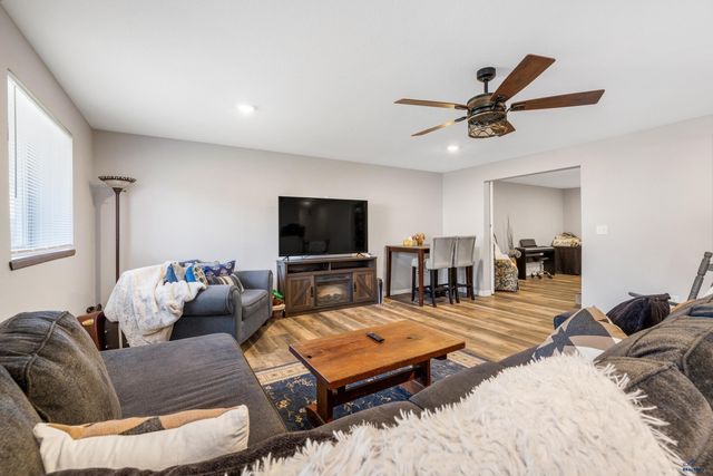 4355 VINECLIFF DR, Rapid City, SD 57703