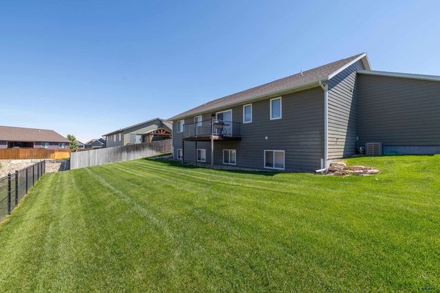 4355 VINECLIFF DR, Rapid City, SD 57703