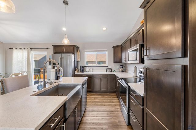 4355 VINECLIFF DR, Rapid City, SD 57703