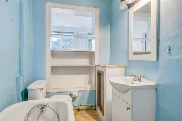 1002 Howbert AVE SW, Roanoke, VA 24015