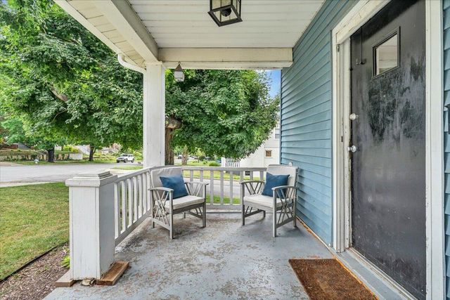 1002 Howbert AVE SW, Roanoke, VA 24015