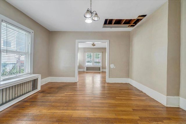 1002 Howbert AVE SW, Roanoke, VA 24015