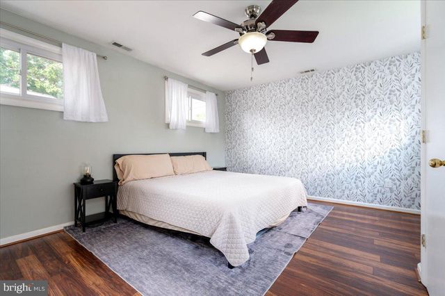 1402 ISTED RD, Glen Burnie, MD 21060