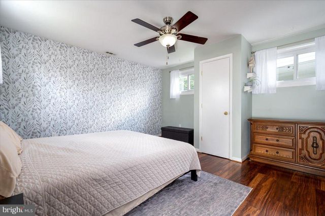 1402 ISTED RD, Glen Burnie, MD 21060