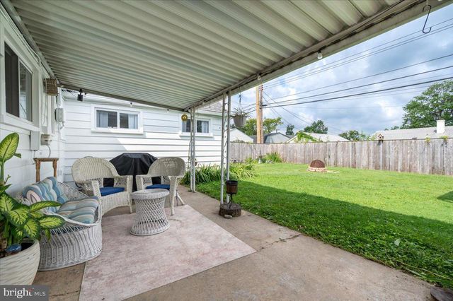 1402 ISTED RD, Glen Burnie, MD 21060