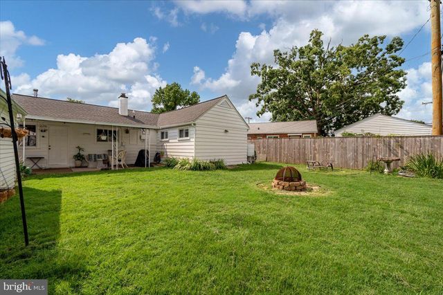 1402 ISTED RD, Glen Burnie, MD 21060