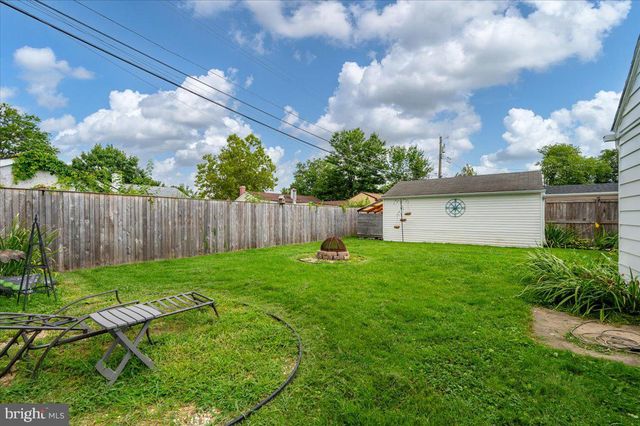 1402 ISTED RD, Glen Burnie, MD 21060
