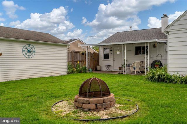 1402 ISTED RD, Glen Burnie, MD 21060
