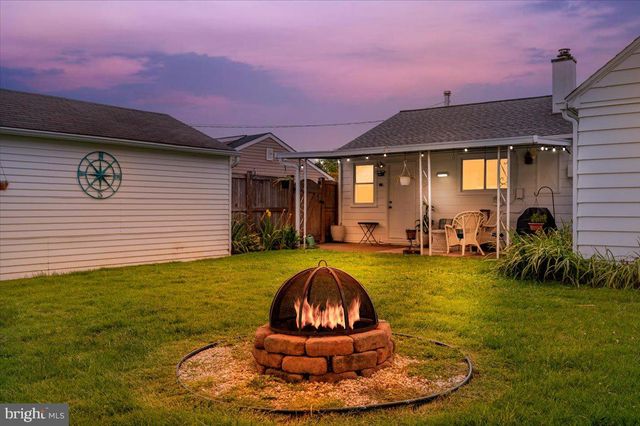 1402 ISTED RD, Glen Burnie, MD 21060