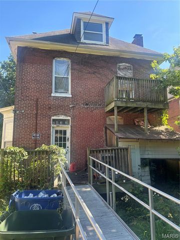 6033 Cates Avenue, St Louis, MO 63112