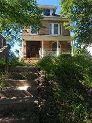 6033 Cates Avenue, St Louis, MO 63112