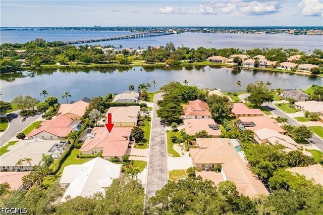 9811 Ensign CT, Fort Myers, FL 33919