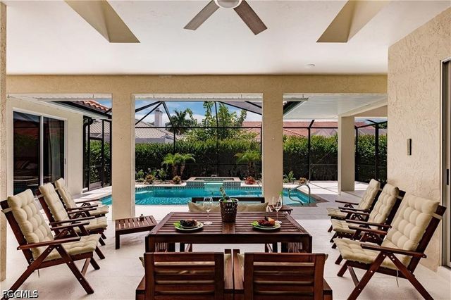 9811 Ensign CT, Fort Myers, FL 33919