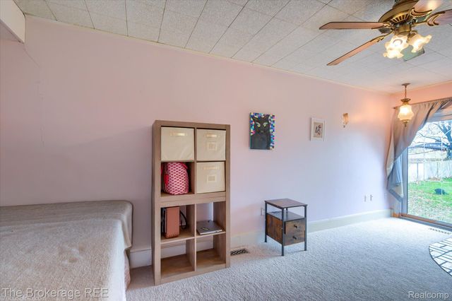 203 Sawyer Street, Grand Blanc, MI 48439