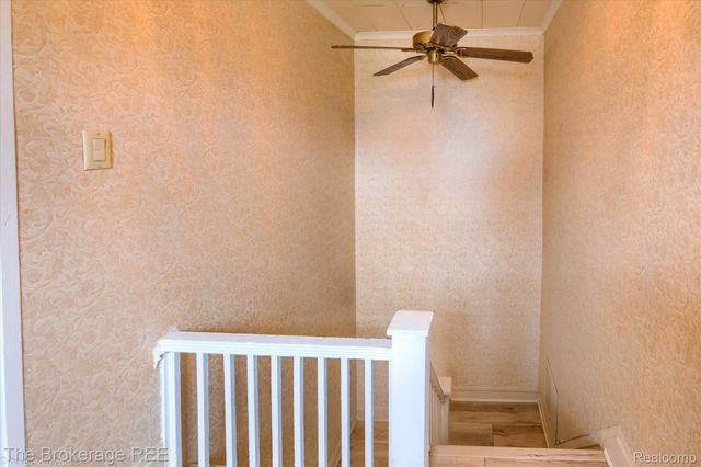 203 Sawyer Street, Grand Blanc, MI 48439