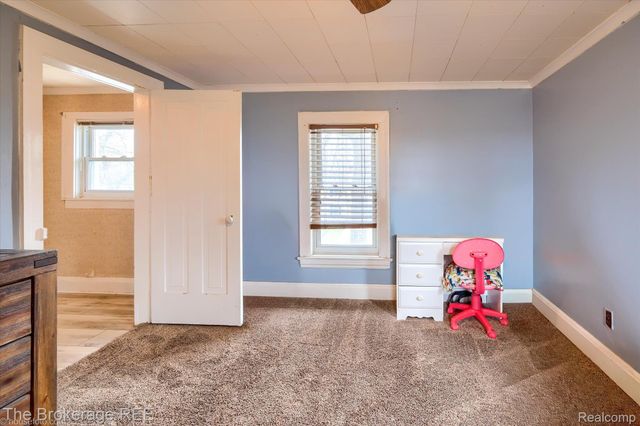 203 Sawyer Street, Grand Blanc, MI 48439