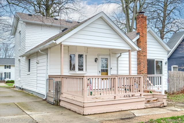 203 Sawyer Street, Grand Blanc, MI 48439
