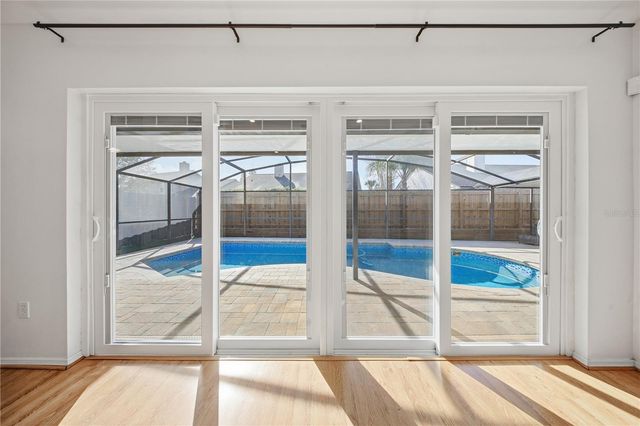 563 W SPRINGTREE WAY, Lake Mary, FL 32746