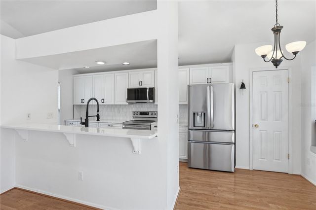 563 W SPRINGTREE WAY, Lake Mary, FL 32746