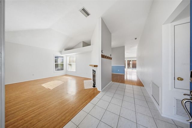 563 W SPRINGTREE WAY, Lake Mary, FL 32746