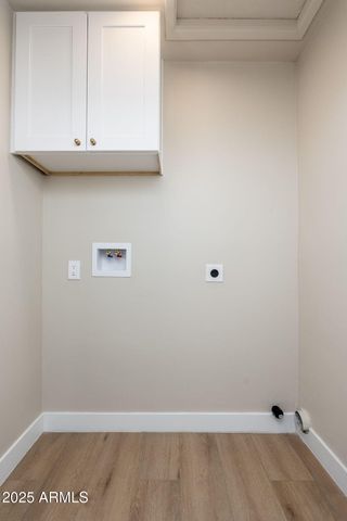 5752 N SCOTTSDALE Road, Paradise Valley, AZ 85253