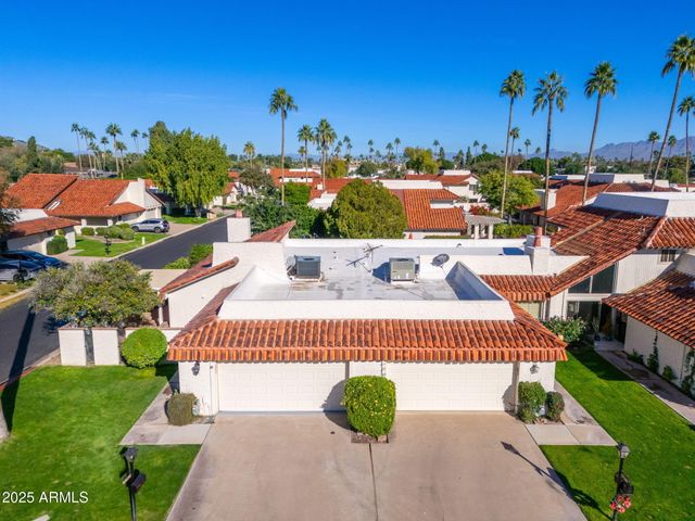 5752 N SCOTTSDALE Road, Paradise Valley, AZ 85253