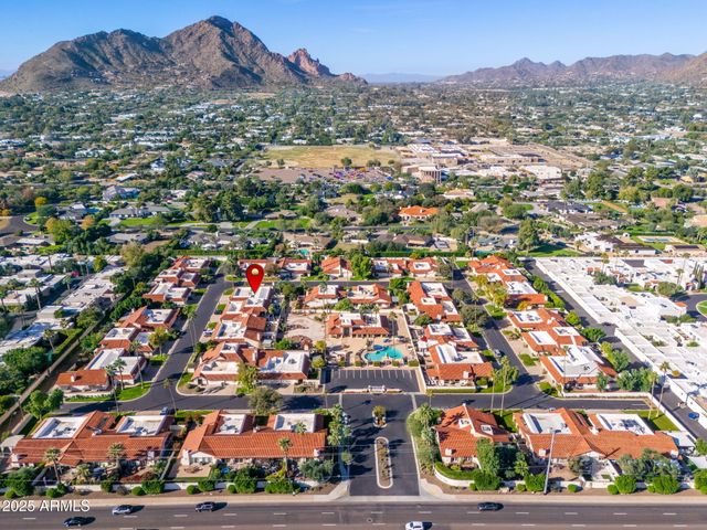 5752 N SCOTTSDALE Road, Paradise Valley, AZ 85253