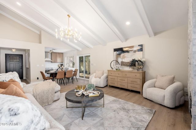 5752 N SCOTTSDALE Road, Paradise Valley, AZ 85253