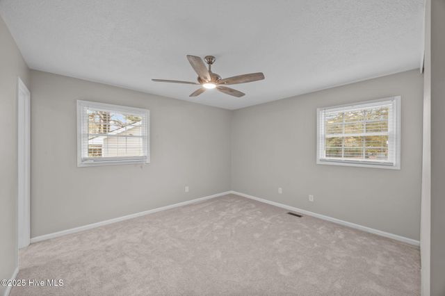 1002 Albemarle Court, New Bern, NC 28562