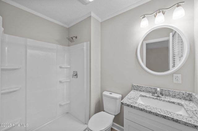 1002 Albemarle Court, New Bern, NC 28562