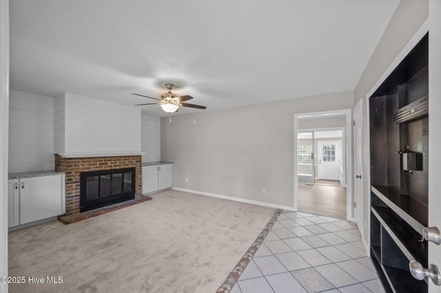 1002 Albemarle Court, New Bern, NC 28562